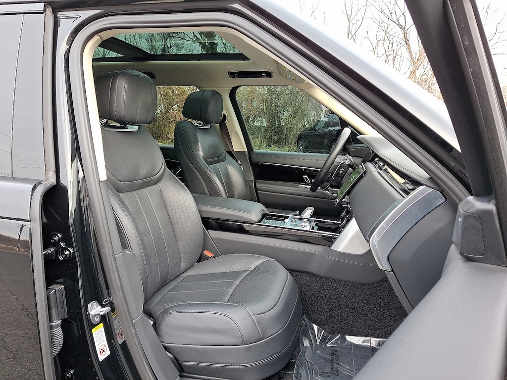 Certified 2023 Land Rover Range Rover P400 SE Sport Utility