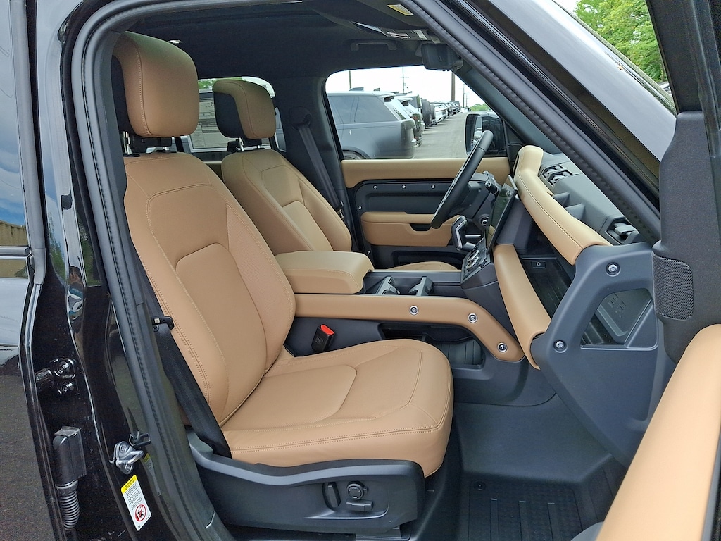 New 2026 Land Rover Defender P400 X-Dynamic SE Sport Utility