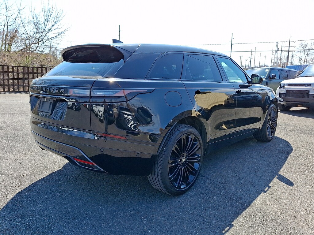 Used 2020 Land Rover Discovery HSE Sport Utility