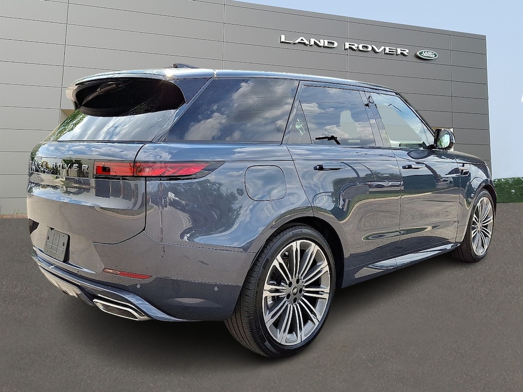New 2025 Land Rover Range Rover Sport P400 Dynamic SE Sport Utility