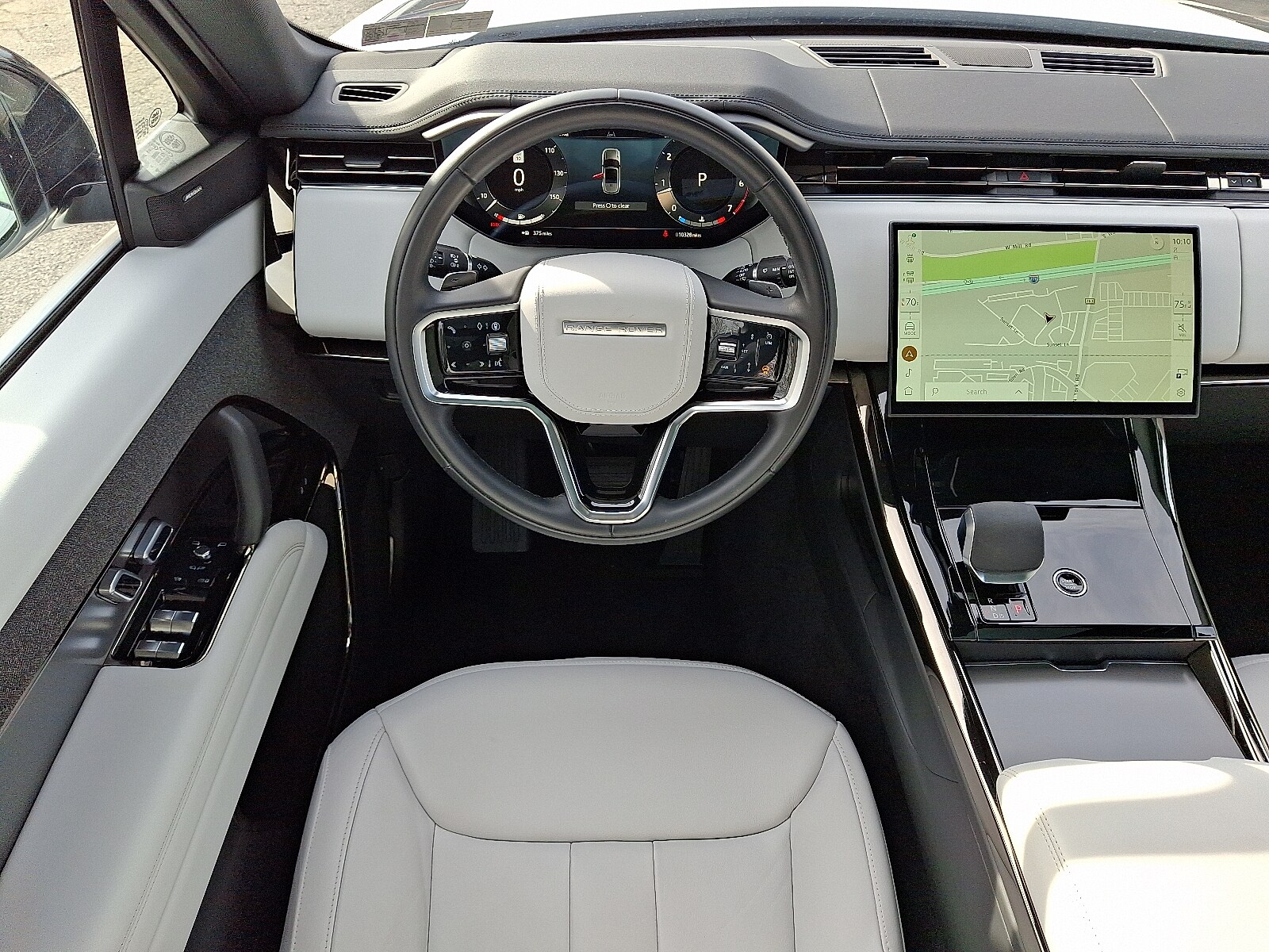 2025 Land Rover Range Rover Sport P360 S photo 4