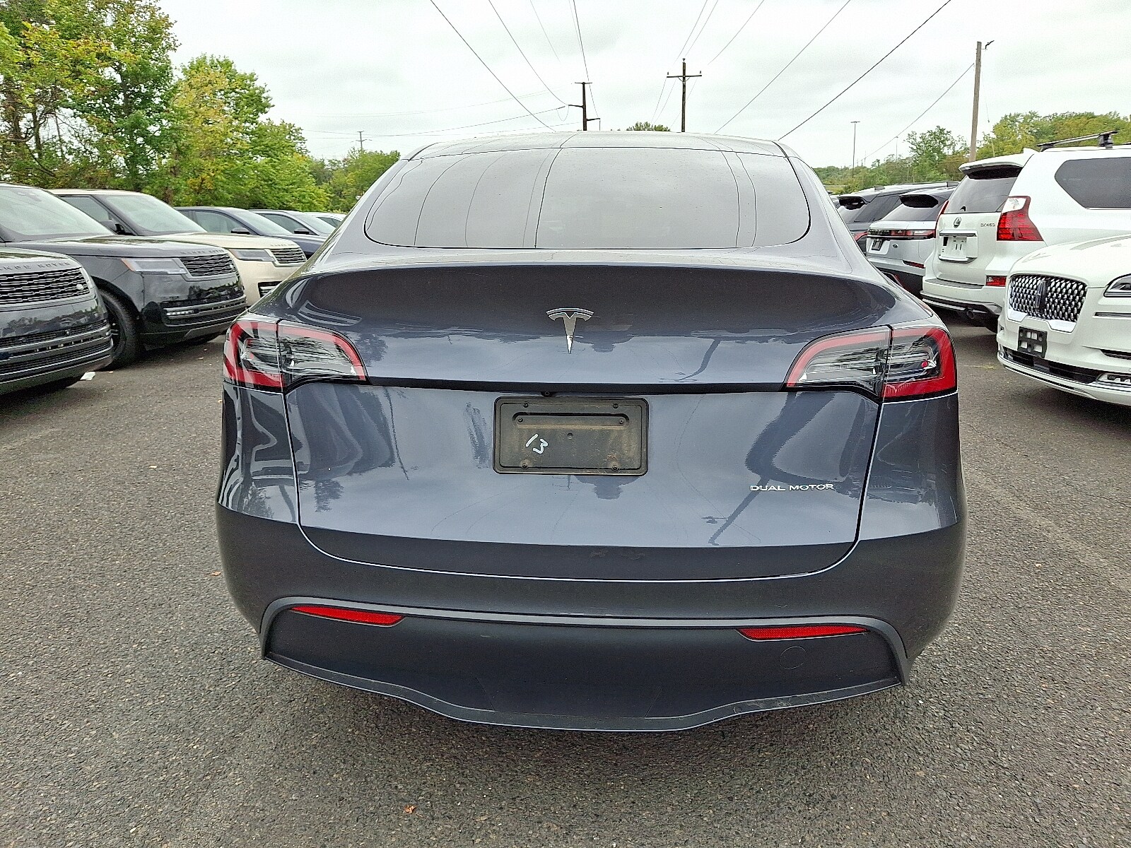 2023 Tesla Model Y Long Range photo 4