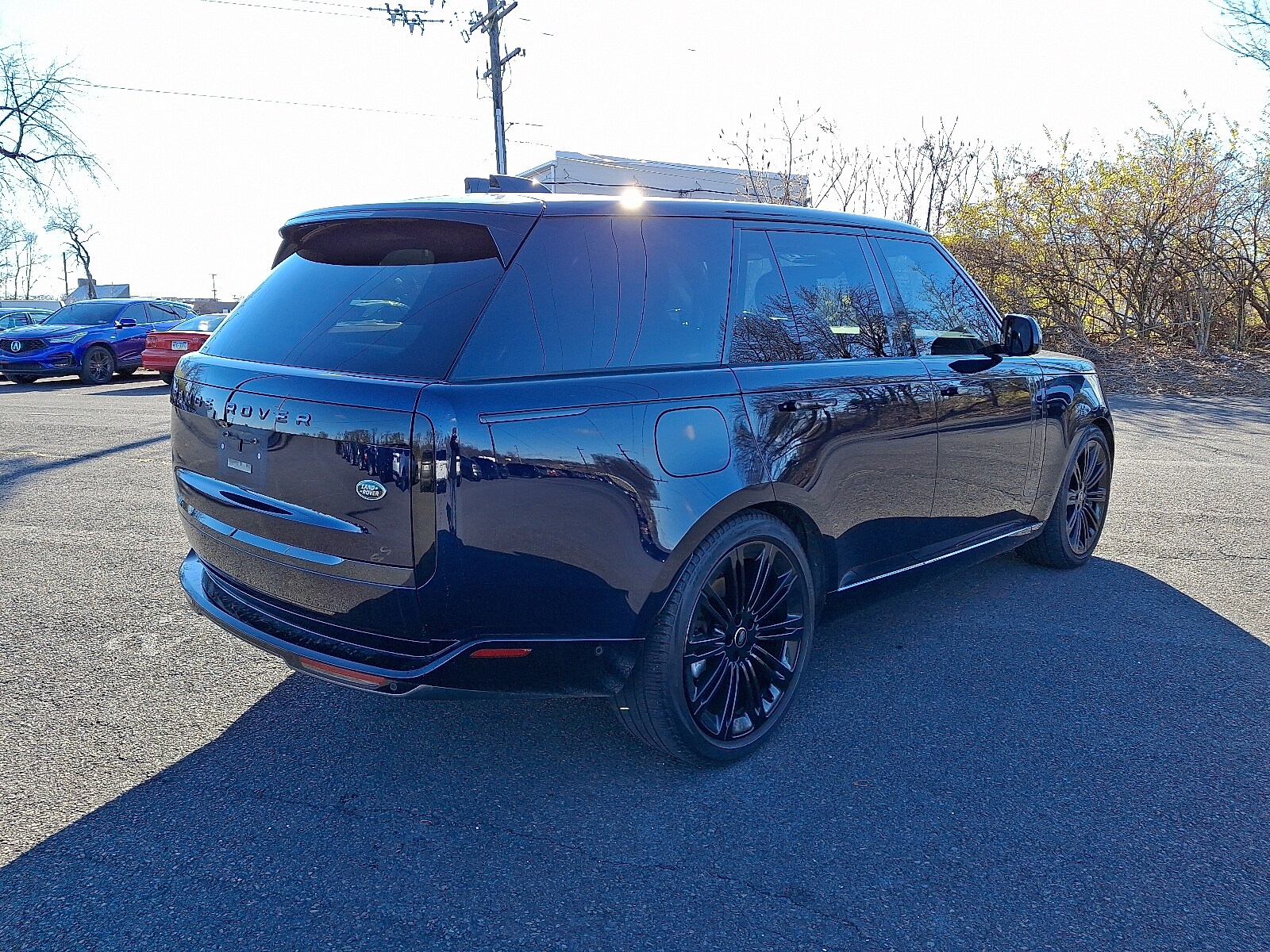 2023 Land Rover Range Rover SE photo 2