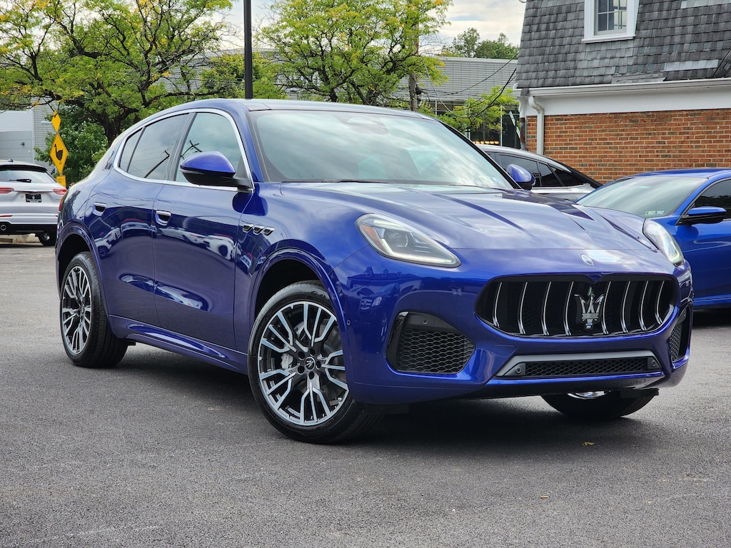 New 2025 Maserati Grecale SUV