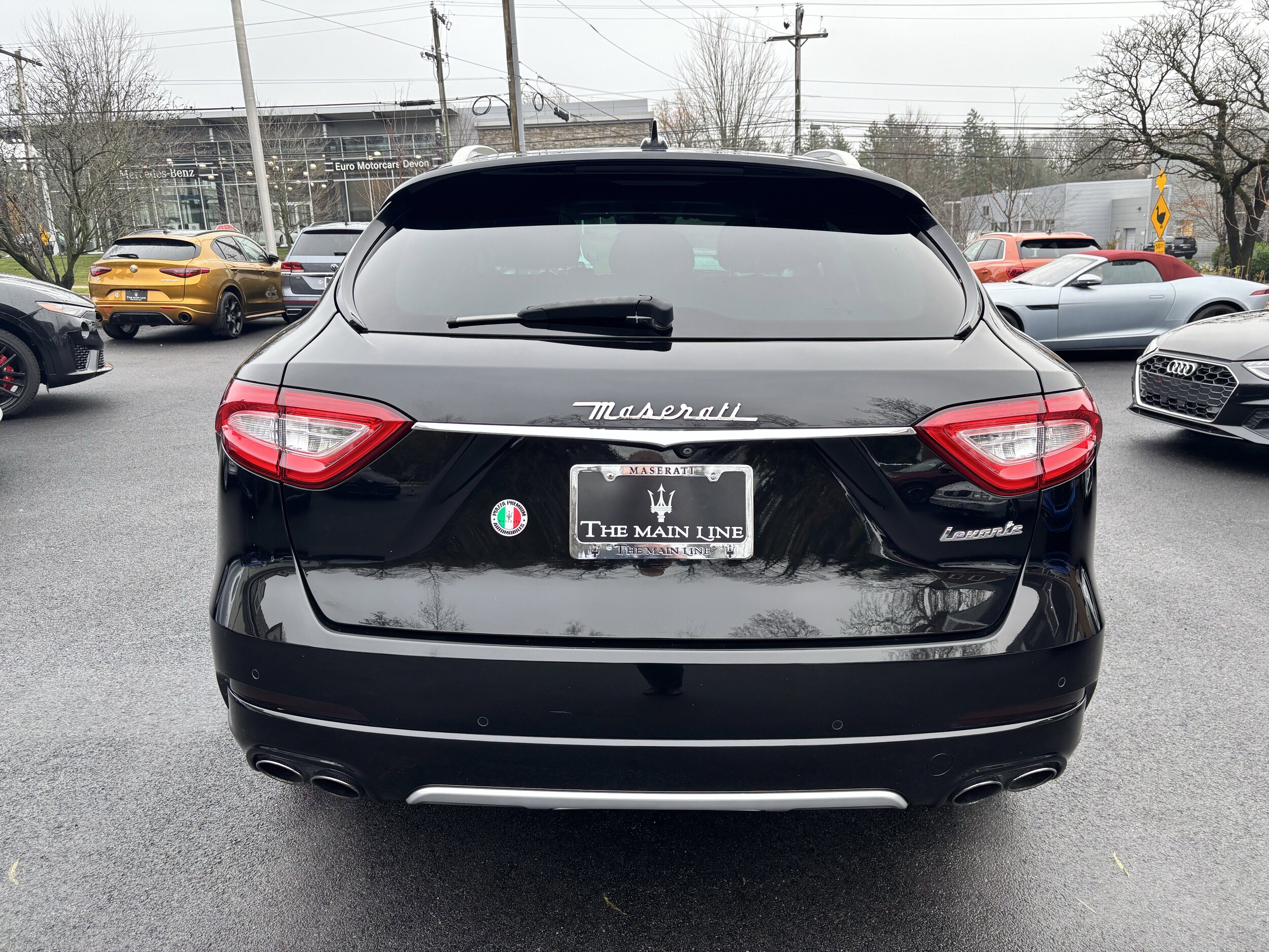 2017 Maserati Levante S photo 3