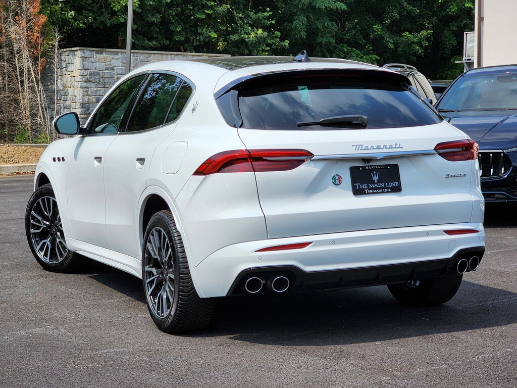 New 2025 Maserati Grecale SUV
