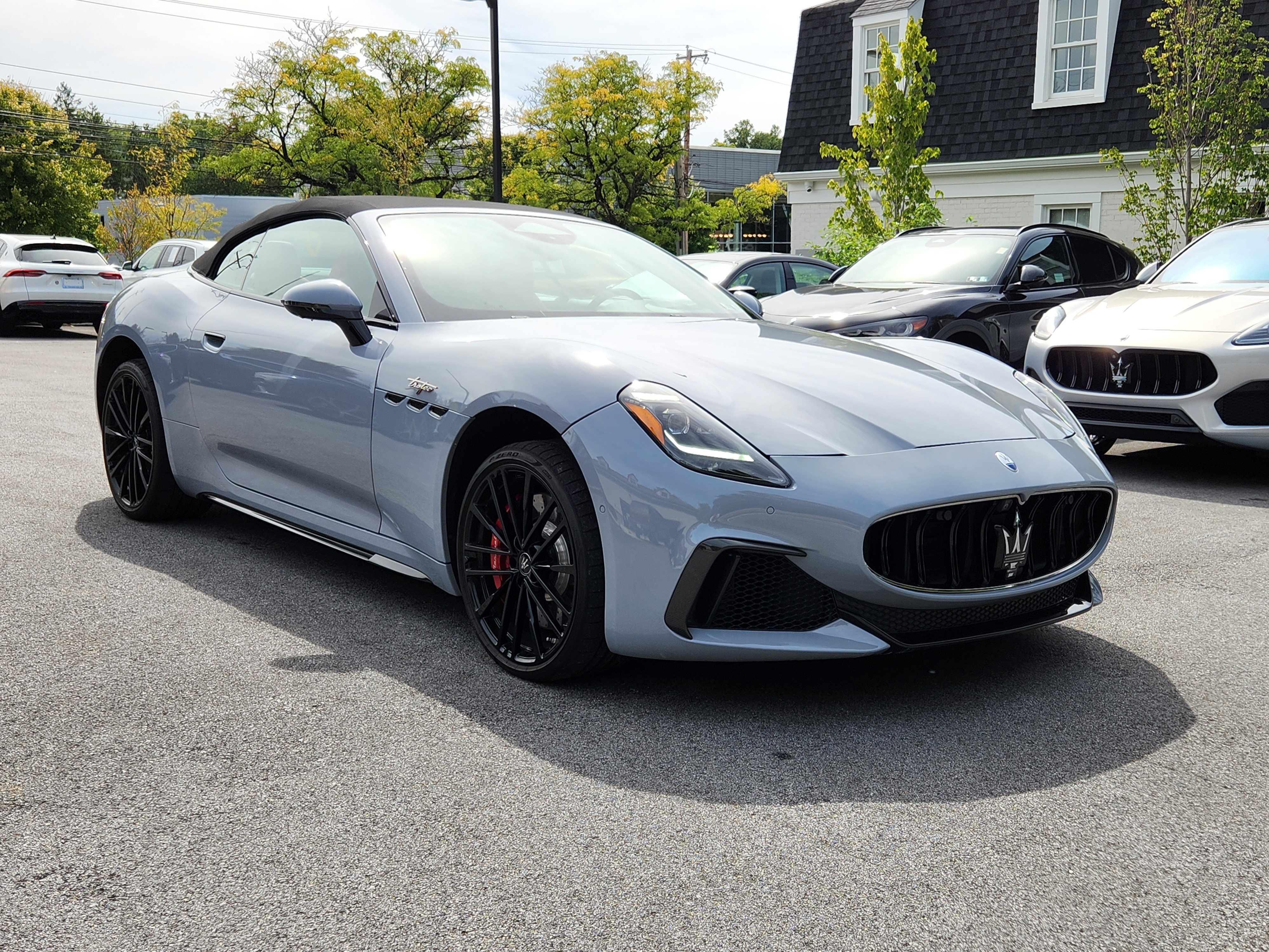 Used 2024 Maserati Grancabrio Trofeo Trofeo 3.0L