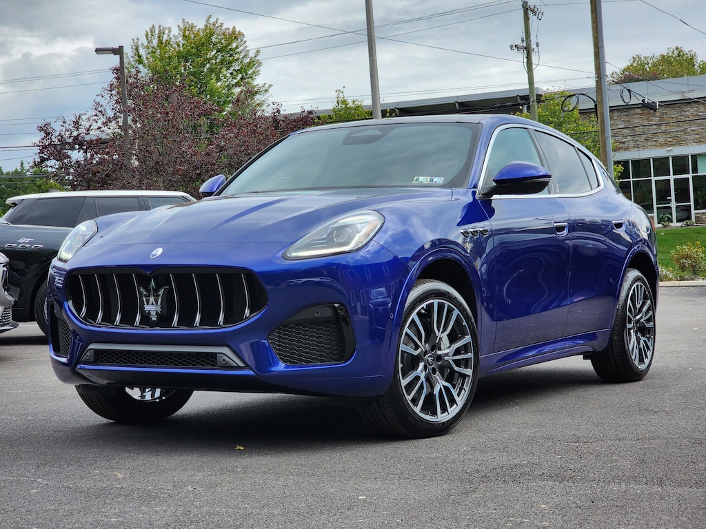 New 2025 Maserati Grecale SUV