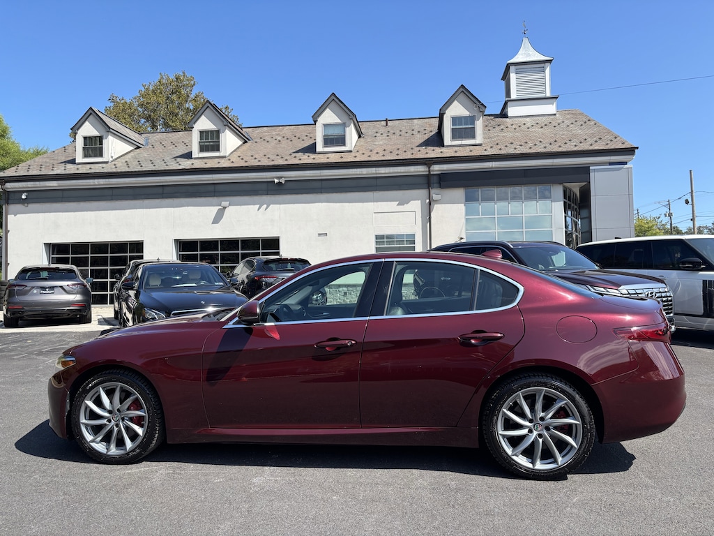 Used 2019 Alfa Romeo Giulia  AWD