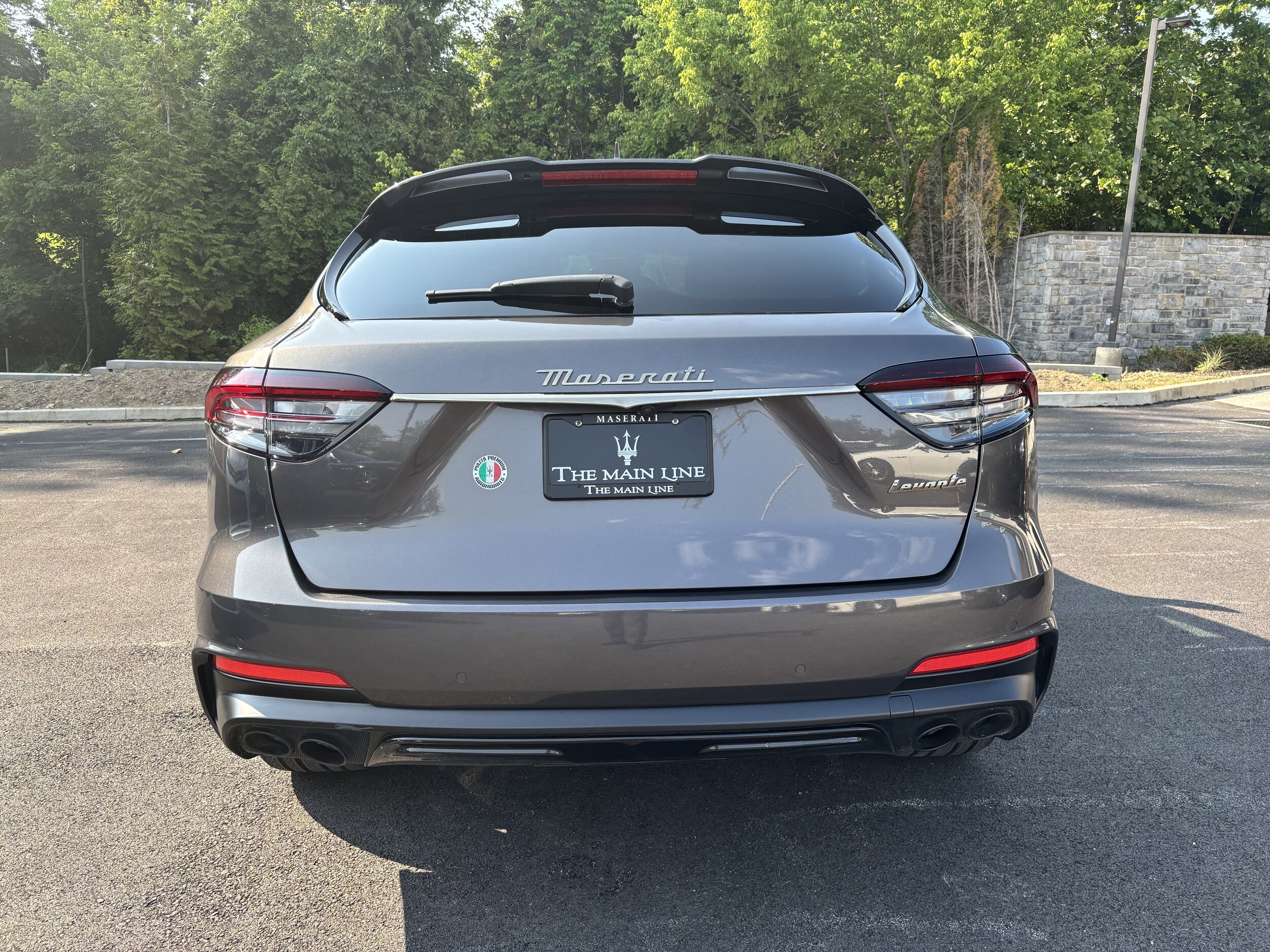 2022 Maserati Levante Modena photo 2