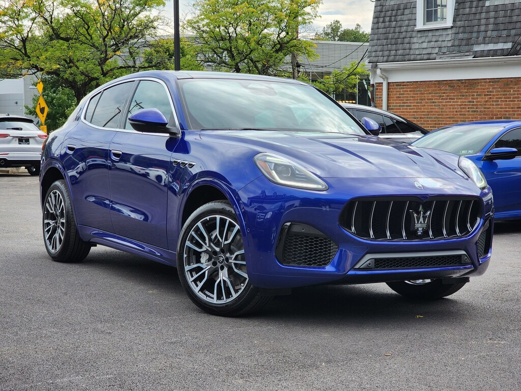 New 2025 Maserati Grecale  SUV