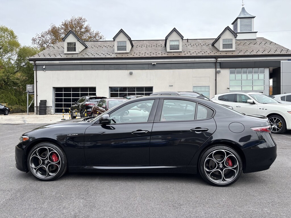 Used 2024 Alfa Romeo Giulia Veloce Veloce AWD