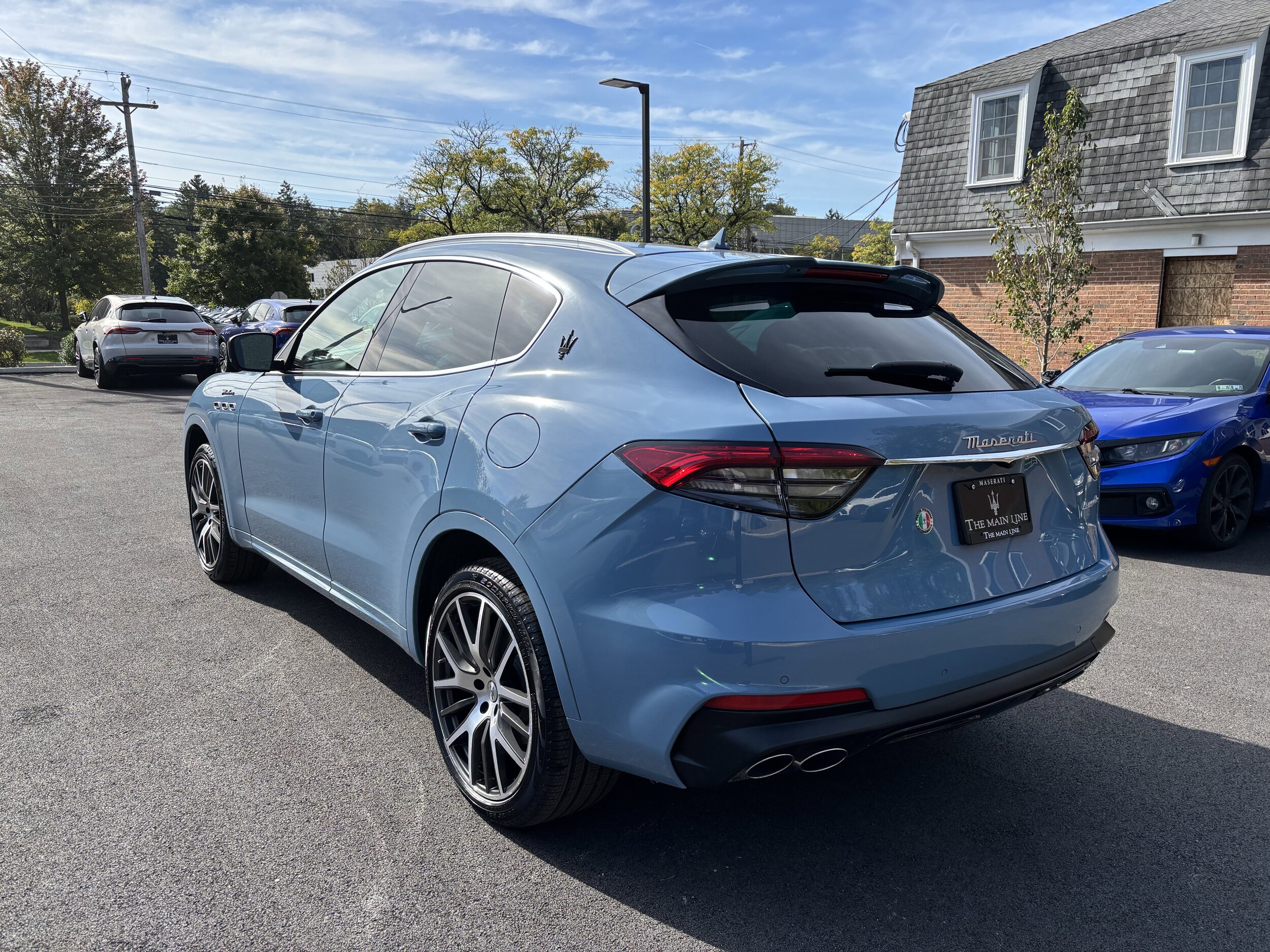 2022 Maserati Levante Modena photo 2
