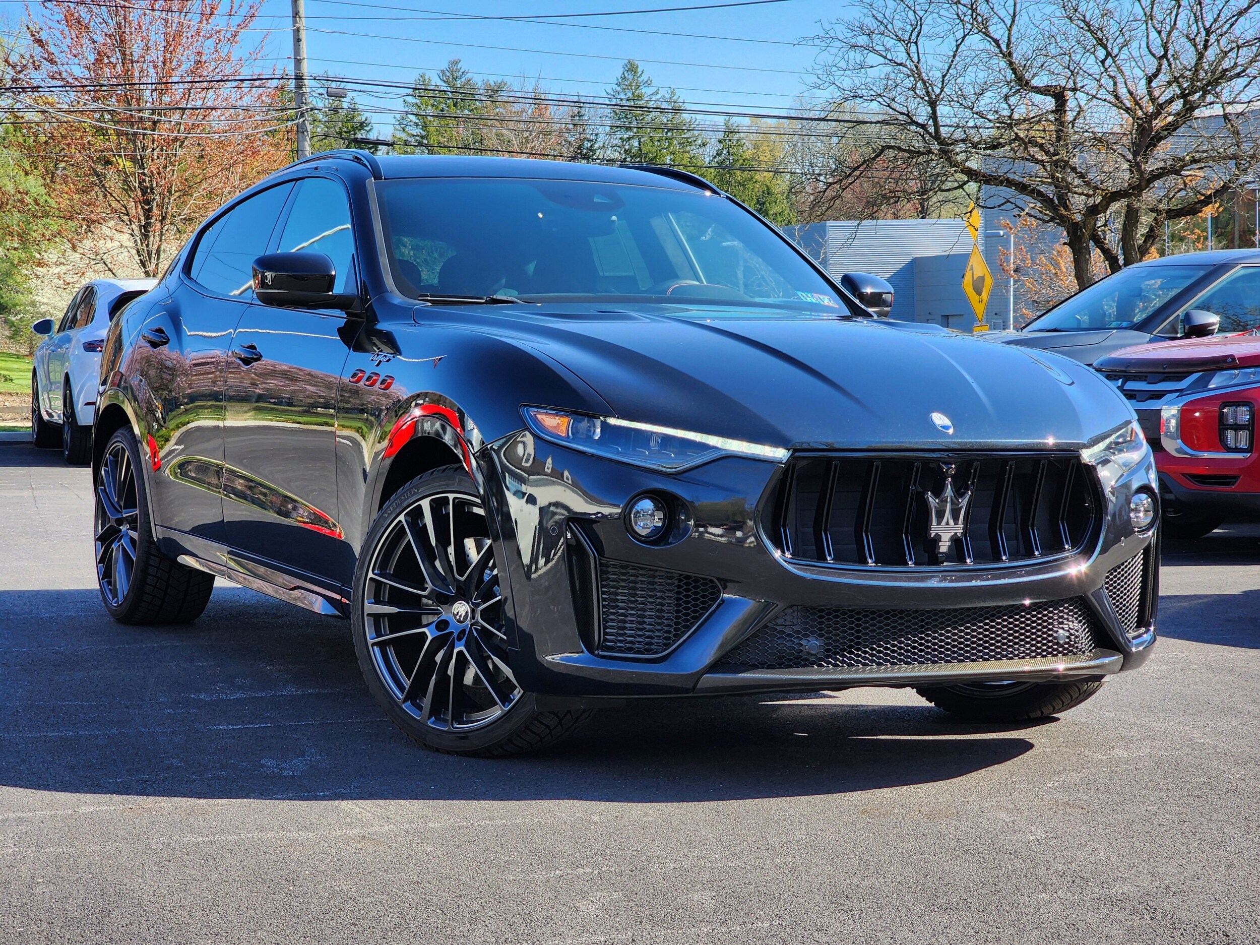 2022 Maserati Levante Trofeo photo 2