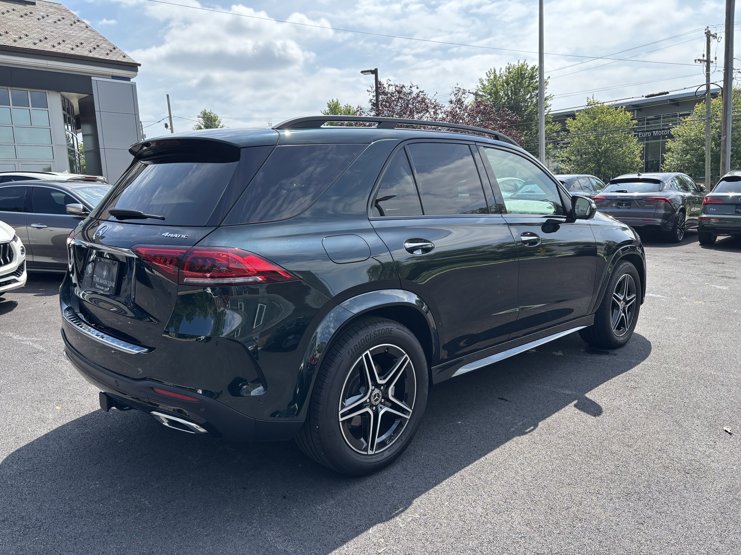 2023 Mercedes Benz GLE 350 4MATIC photo 2
