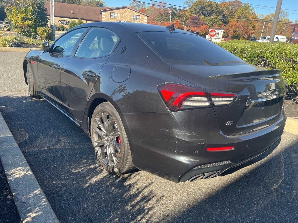 Used 2022 Maserati Ghibli Modena Q4 Sedan