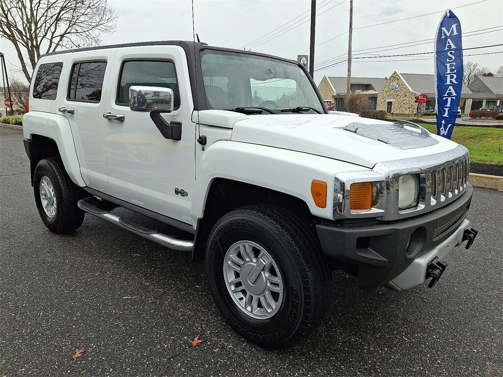 2009 Hummer H3 SUV Base photo 3