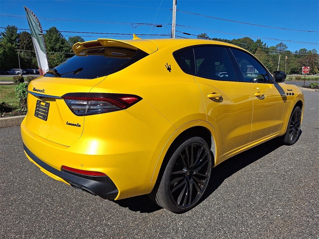 2023 Maserati Levante Modena S photo 4