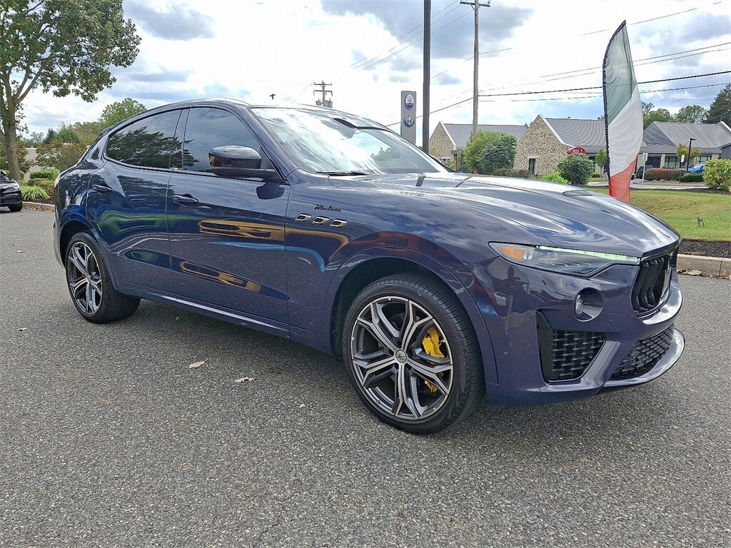 2022 Maserati Levante Modena photo 3