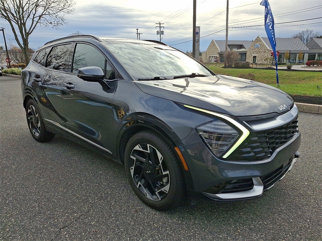 2023 Kia Sportage photo 3