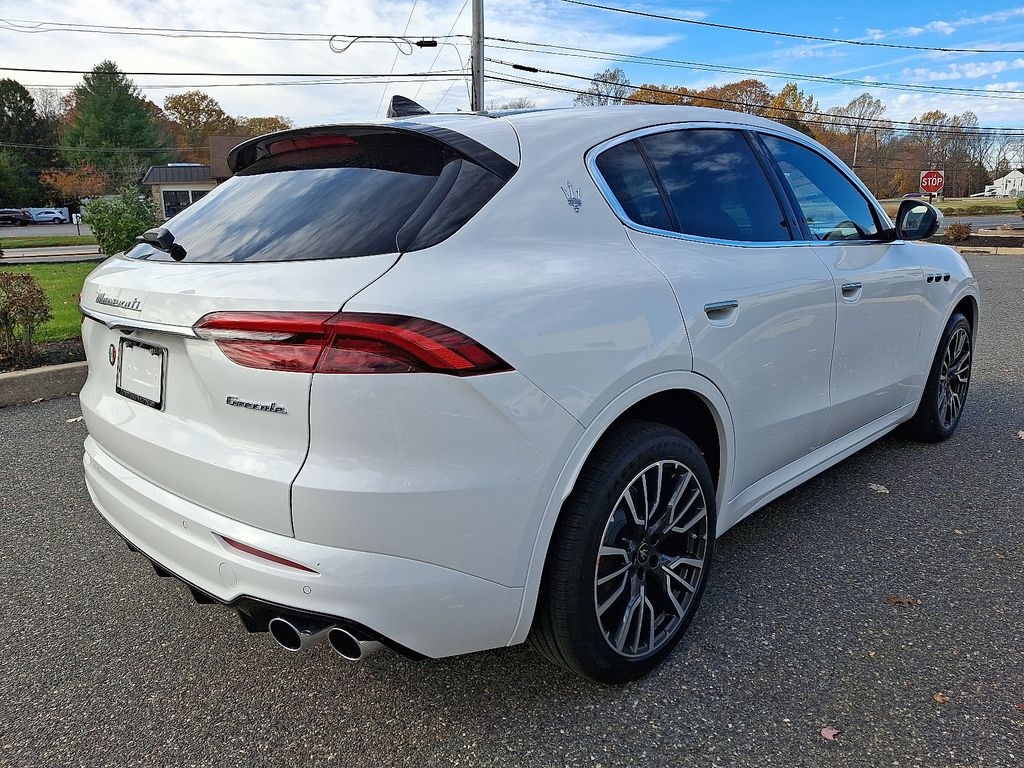 Used 2025 Maserati Grecale SUV