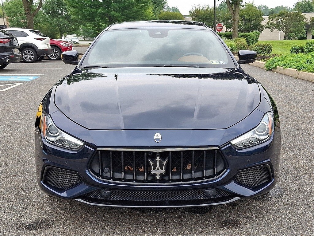2022 Maserati Ghibli Modena Q4 photo 2