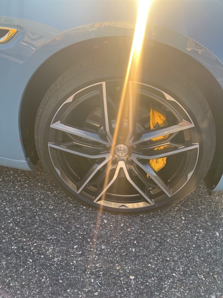 2022 Maserati Quattroporte Modena photo 3