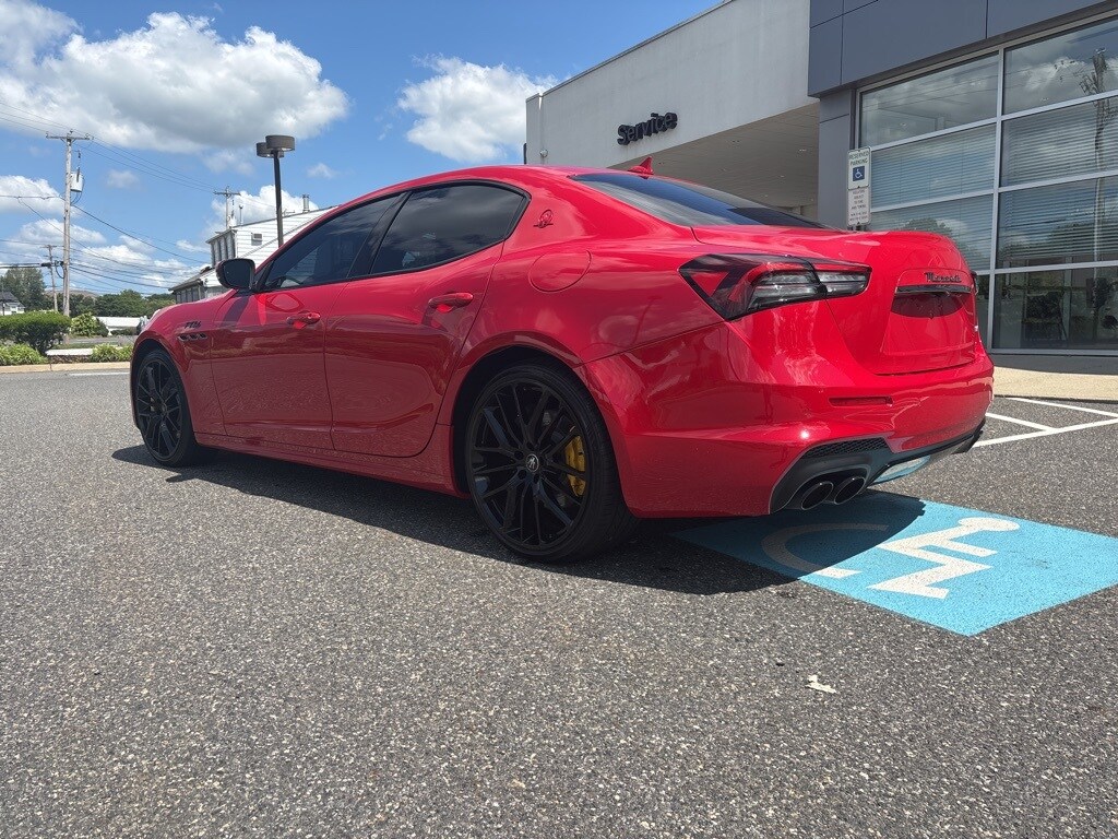 2022 Maserati Ghibli GT photo 3