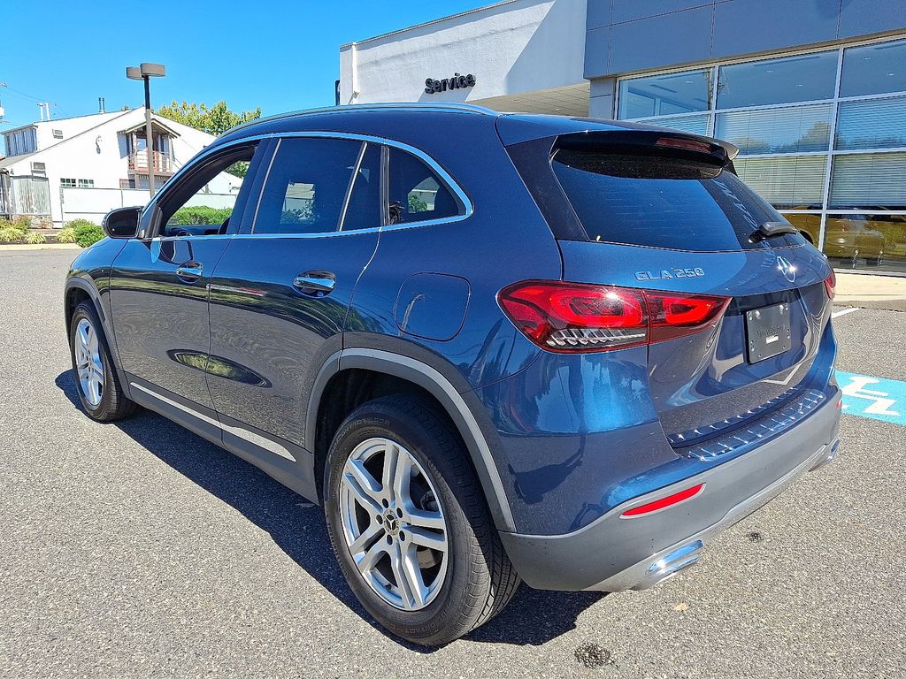 2023 Mercedes-Benz GLA Base - Photo 6