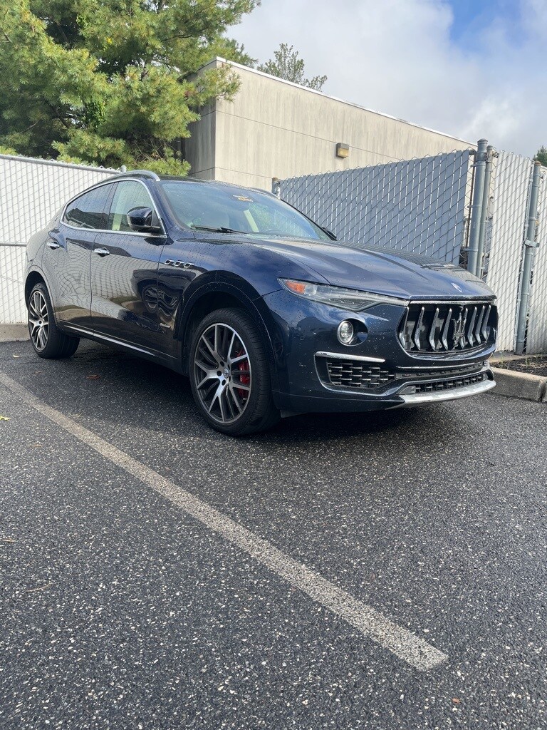 2020 Maserati Levante GranLusso photo 2