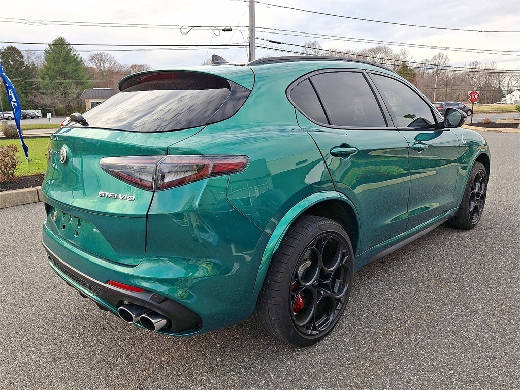 Used 2024 Alfa Romeo Stelvio Quadrifoglio SUV