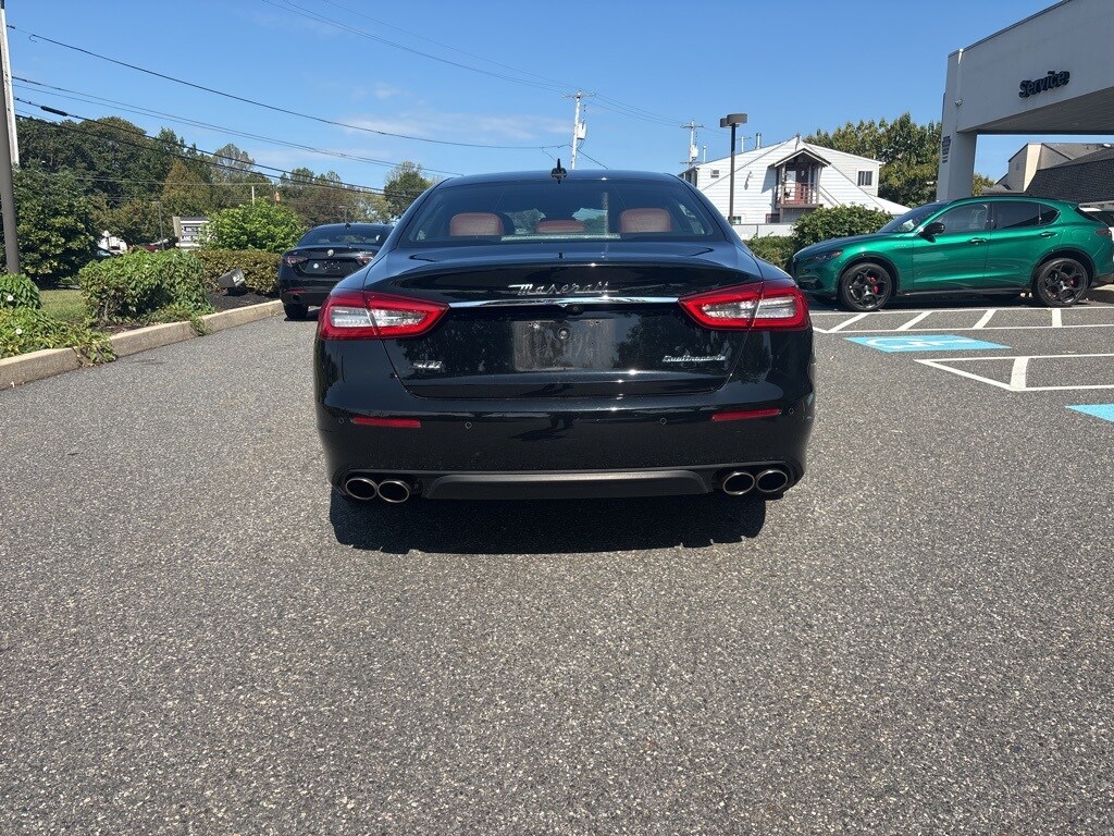 2018 Maserati Quattroporte S Q4 photo 4