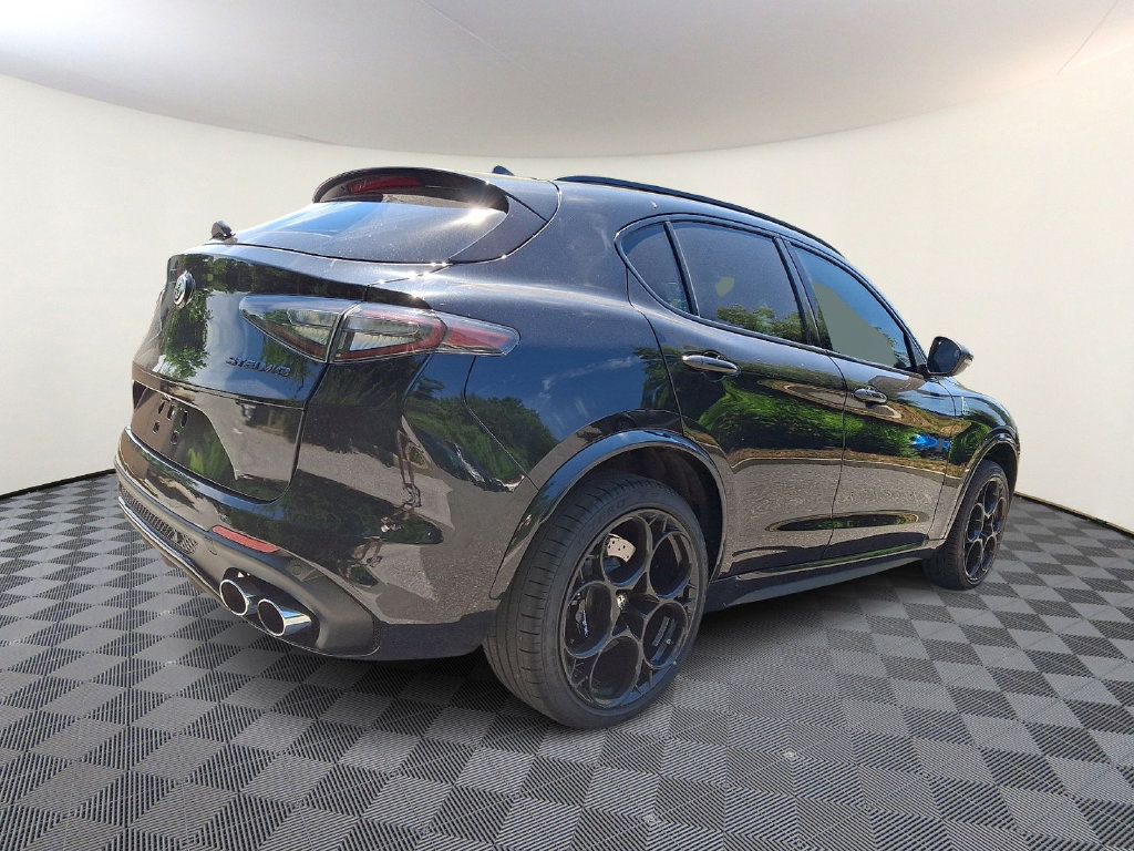 Used 2024 Alfa Romeo Stelvio Quadrifoglio SUV