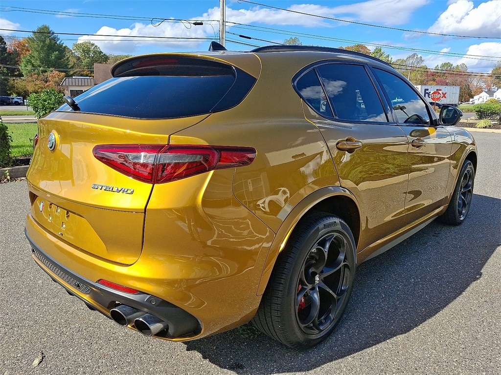 Used 2022 Alfa Romeo Stelvio Quadrifoglio SUV