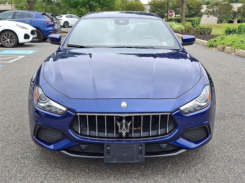 2020 Maserati Ghibli S Q4 photo 2