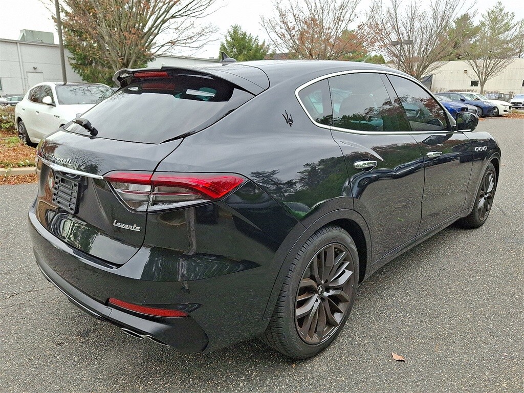 2022 Maserati Levante Modena photo 4