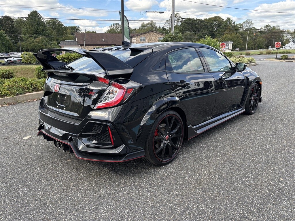 2021 Honda Civic Type R Touring Hatchback photo 4