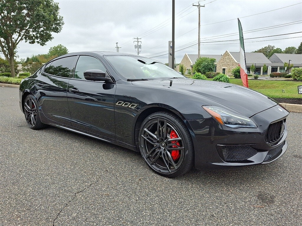 2022 Maserati Quattroporte Modena photo 3