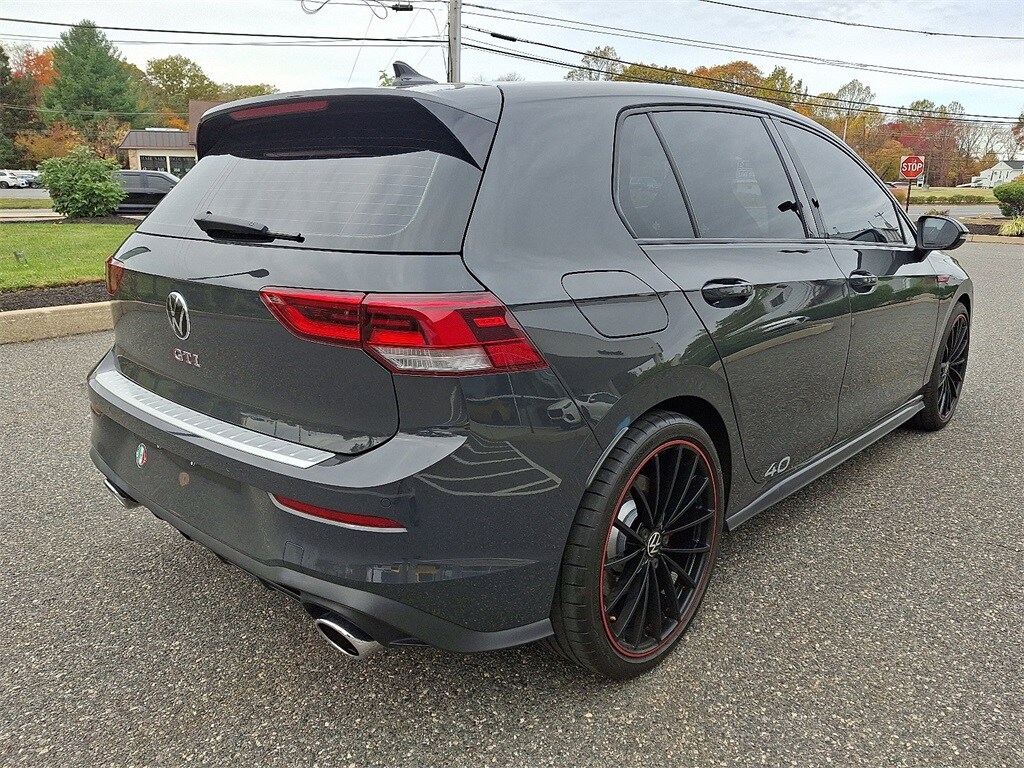 2023 Volkswagen Golf GTI Anniversary Edition photo 4