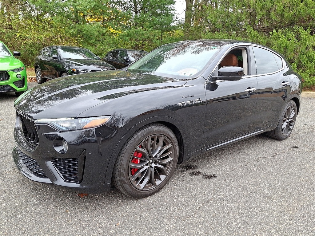 2022 Maserati Levante Modena's photo