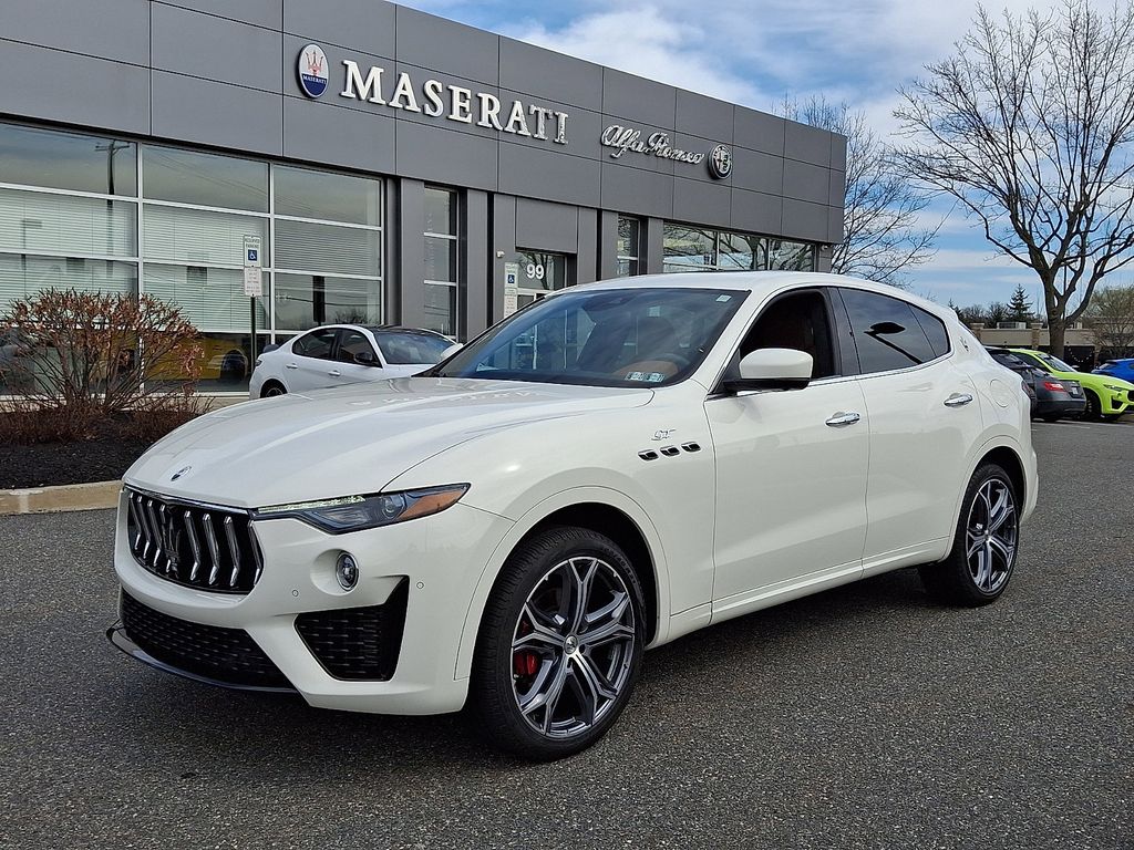 2022 Maserati Levante