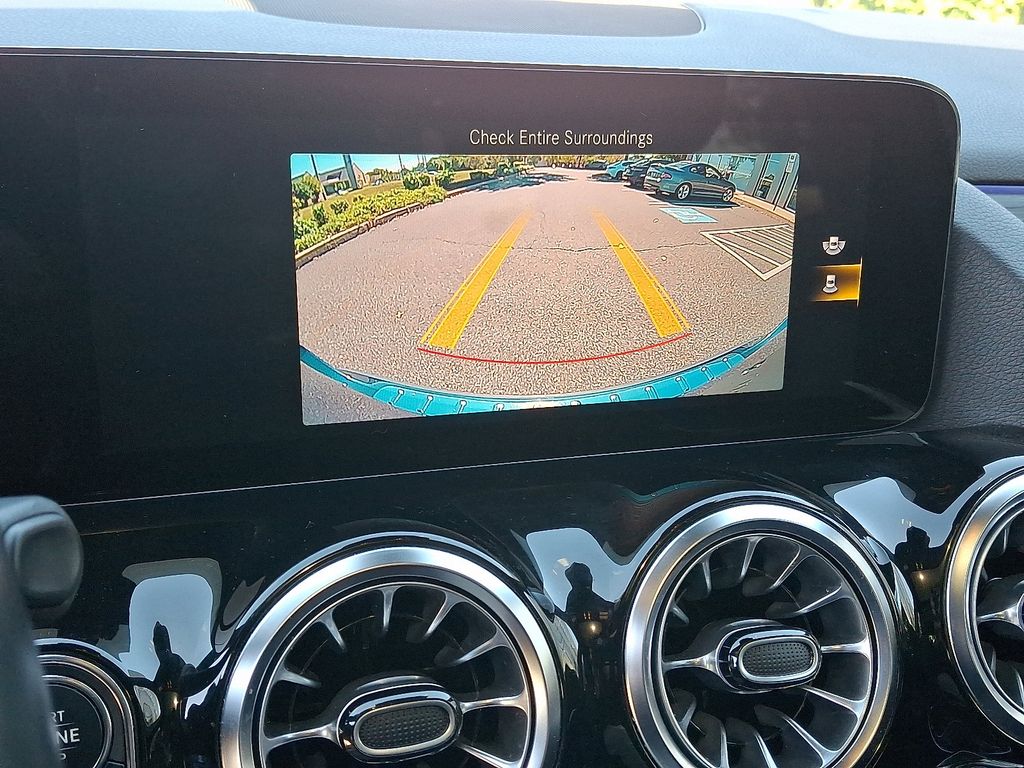 2023 Mercedes-Benz GLA Base - Photo 19