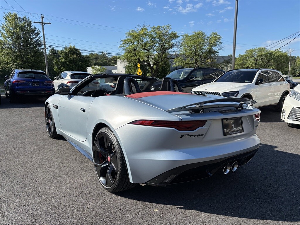 2021 Jaguar F-TYPE R-Dynamic photo 3