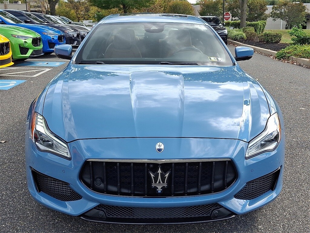 2022 Maserati Quattroporte Modena Q4 photo 2