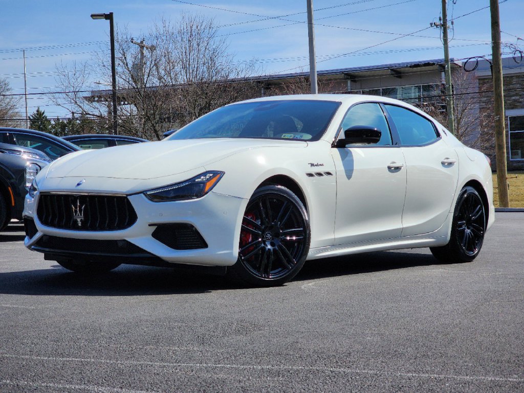 2024 Maserati Ghibli Modena Ultima Q4 Sedan