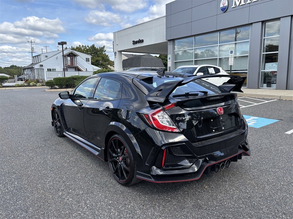 2021 Honda Civic Type R Touring Hatchback photo 3
