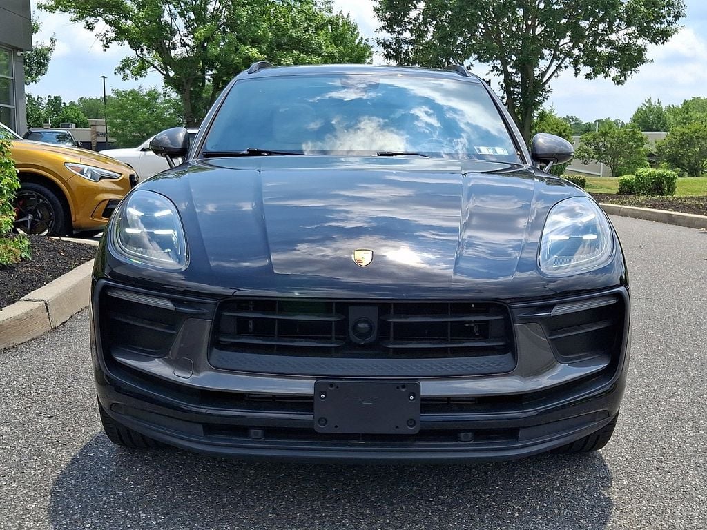 Used 2024 Porsche Macan T SUV