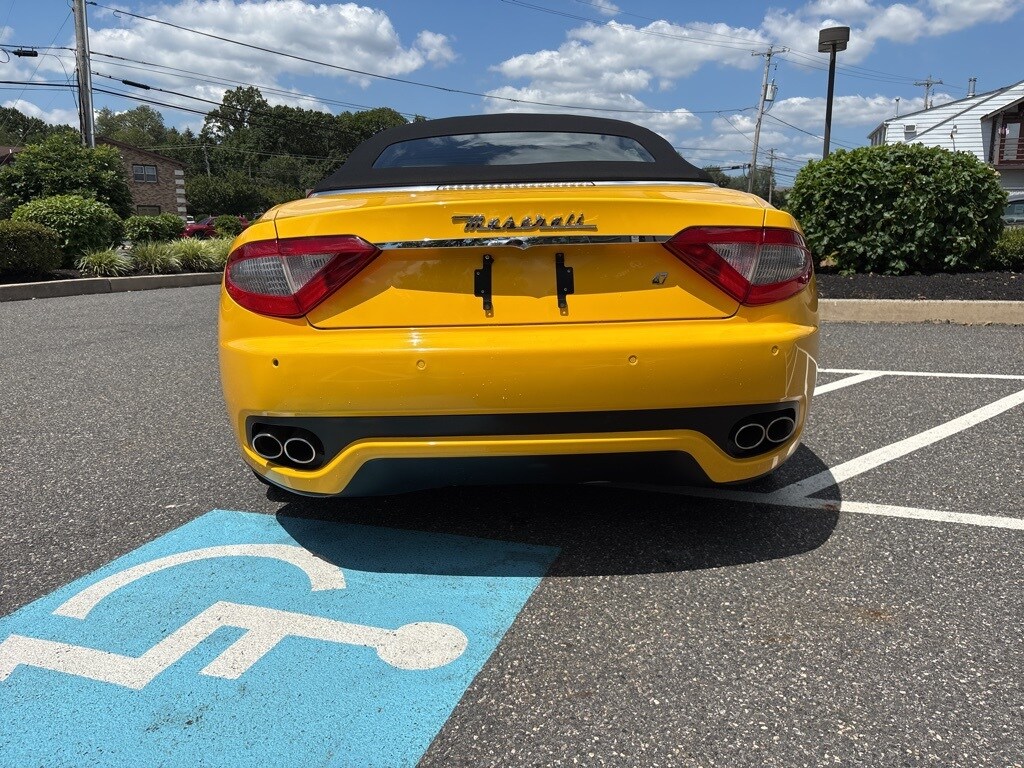 2011 Maserati Granturismo Base photo 4