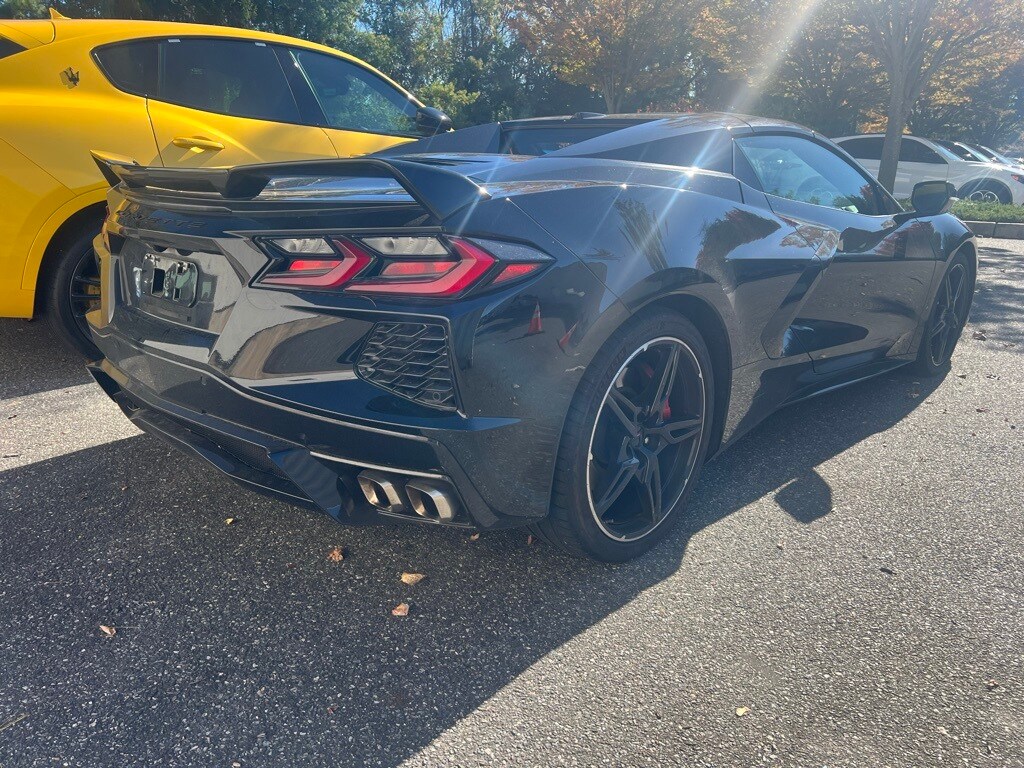 2022 Chevrolet Corvette Stingray 3LT Convertible photo 3
