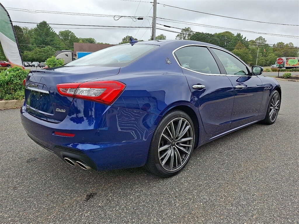 2020 Maserati Ghibli S Q4 photo 4